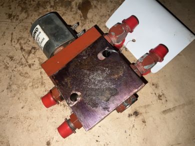 700708907 valve