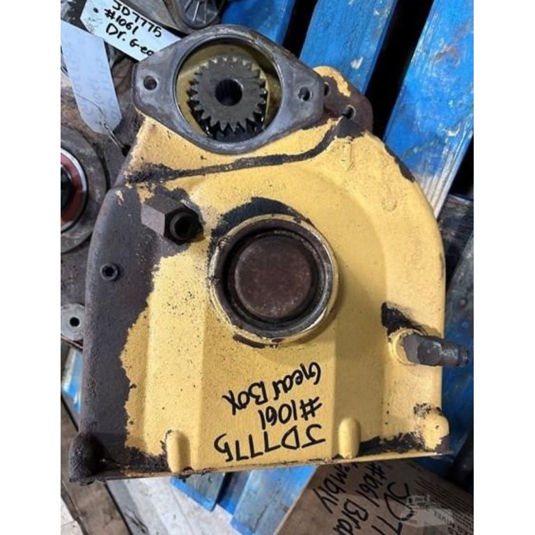 MG86610471 GEAR BOX
