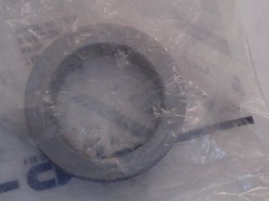 CASE 700130785 spacer